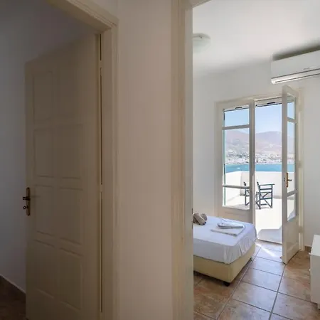 Parikia Cove Mansion Villa