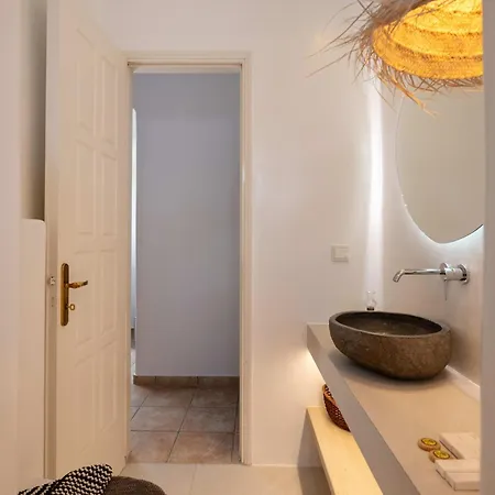 Parikia Cove Mansion