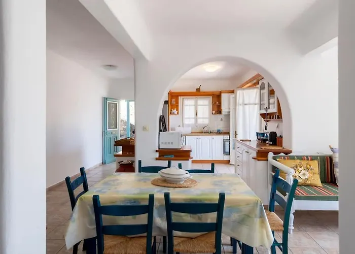 Villa Parikia Cove Mansion *