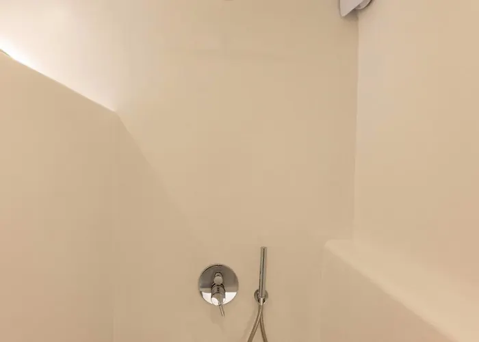 Parikia Cove Mansion *