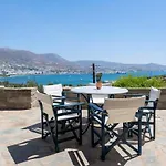 Parikia Cove Mansion Villa *