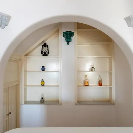Parikia Cove Mansion Villa *