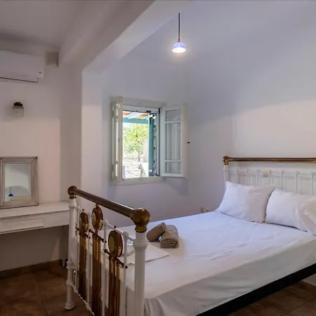 Parikia Cove Mansion Krotiri