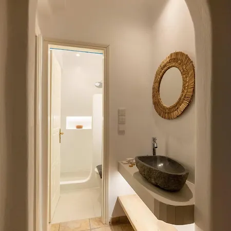 Вилла Parikia Cove Mansion *